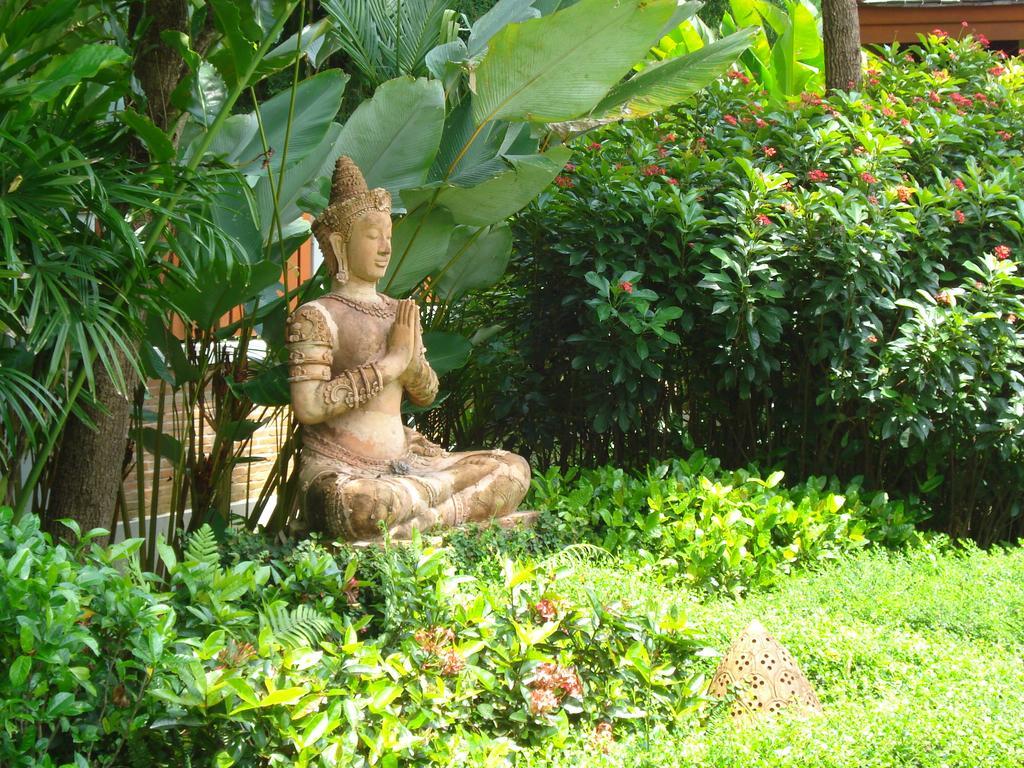 Pa Sak Tong Hotel Chiang Rai Exterior photo